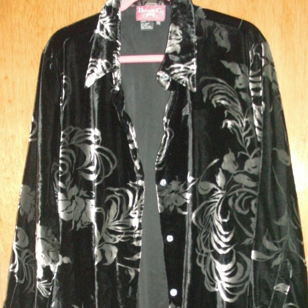 Denim & Co Black Silver Floral Velvet Tunic Button Down Shirt 1X SHARP!